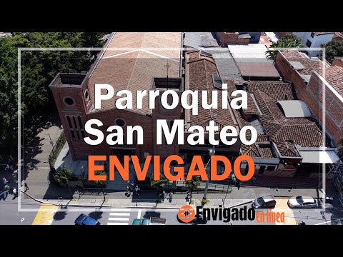 Vuelo de Drone sobre la Pintoresca ⛪ Iglesia de San Mateo Envigado 🛐 ¡Elevando el Espíritu!